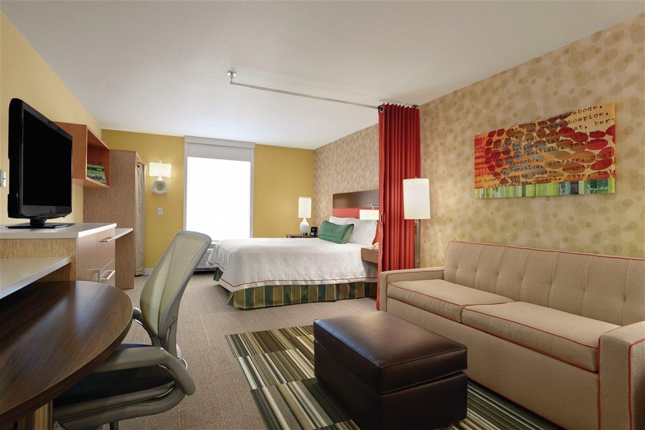Home2 Suites By Hilton Tampa Usf Near Busch Gardens Dış mekan fotoğraf